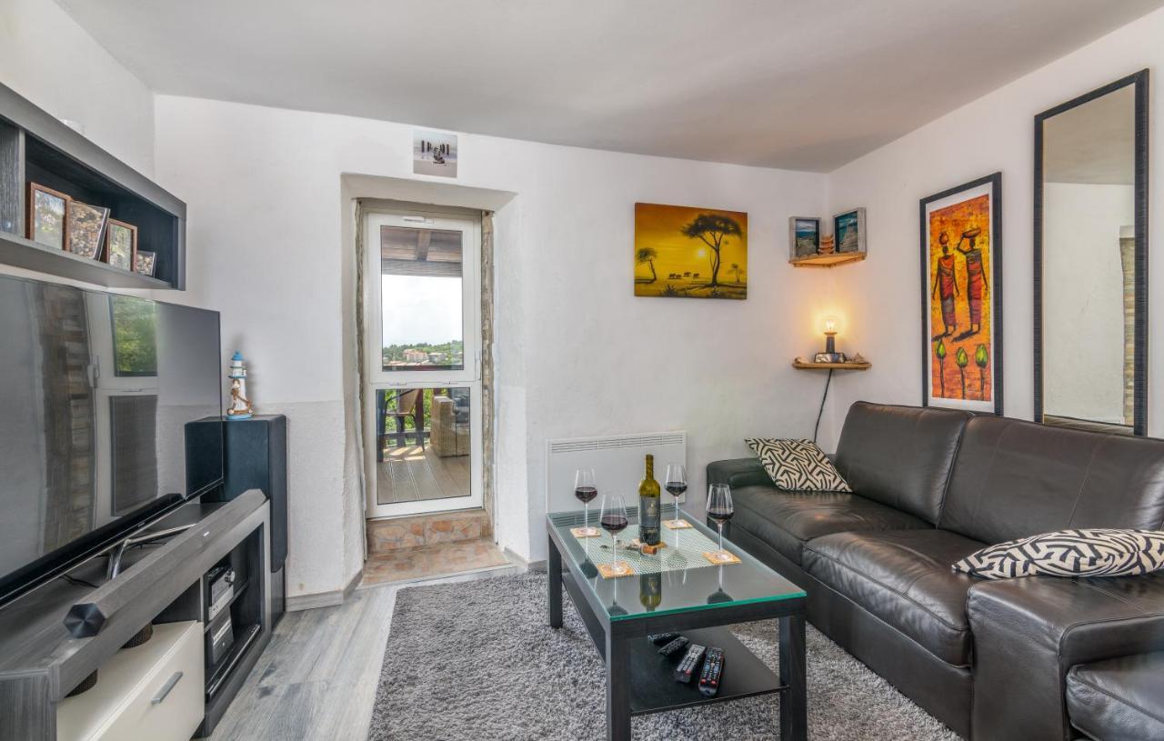 Apartmán Stone House Knez Vrbnik Exteriér fotografie